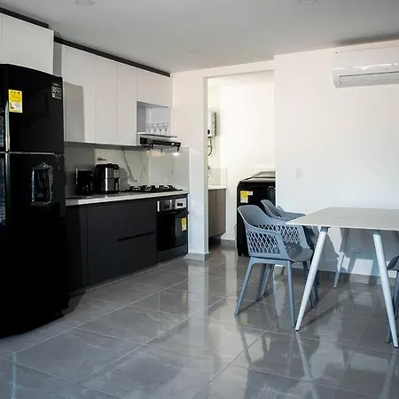Apartamento Frente Al Cc Viva Envigado Exterior photo